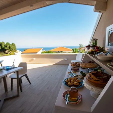 Bed and Breakfast Michelino House