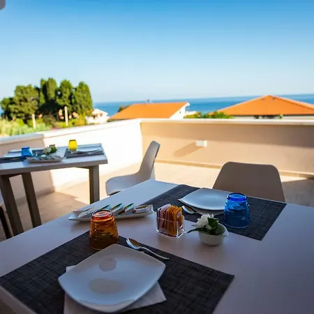 Michelino House *
