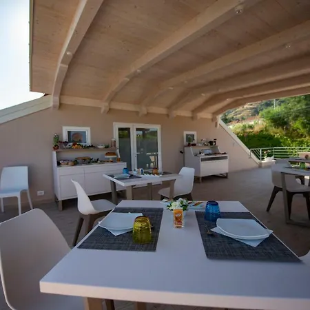 Bed & Breakfast Michelino House