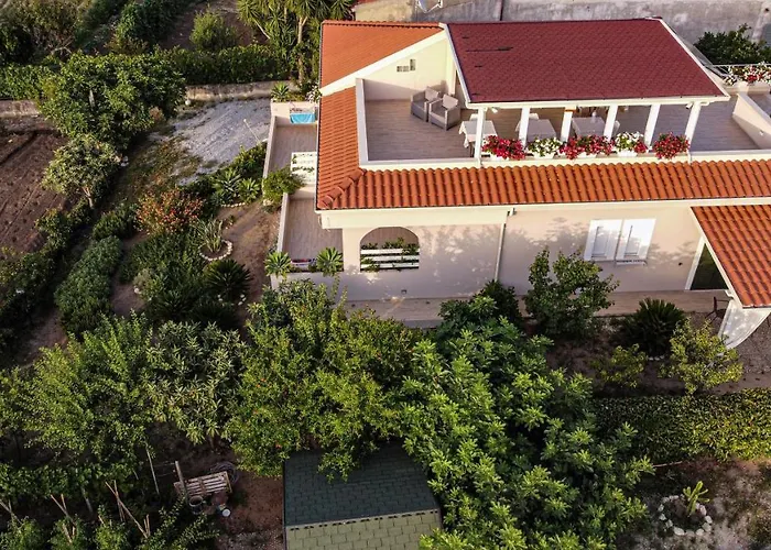 Michelino House Panzió