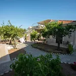Michelino House 4*