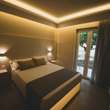 Michelino House 4* Parghelia
